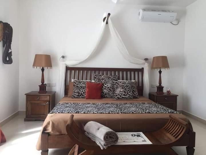 Villa Karibu Au Cap Buitenkant foto