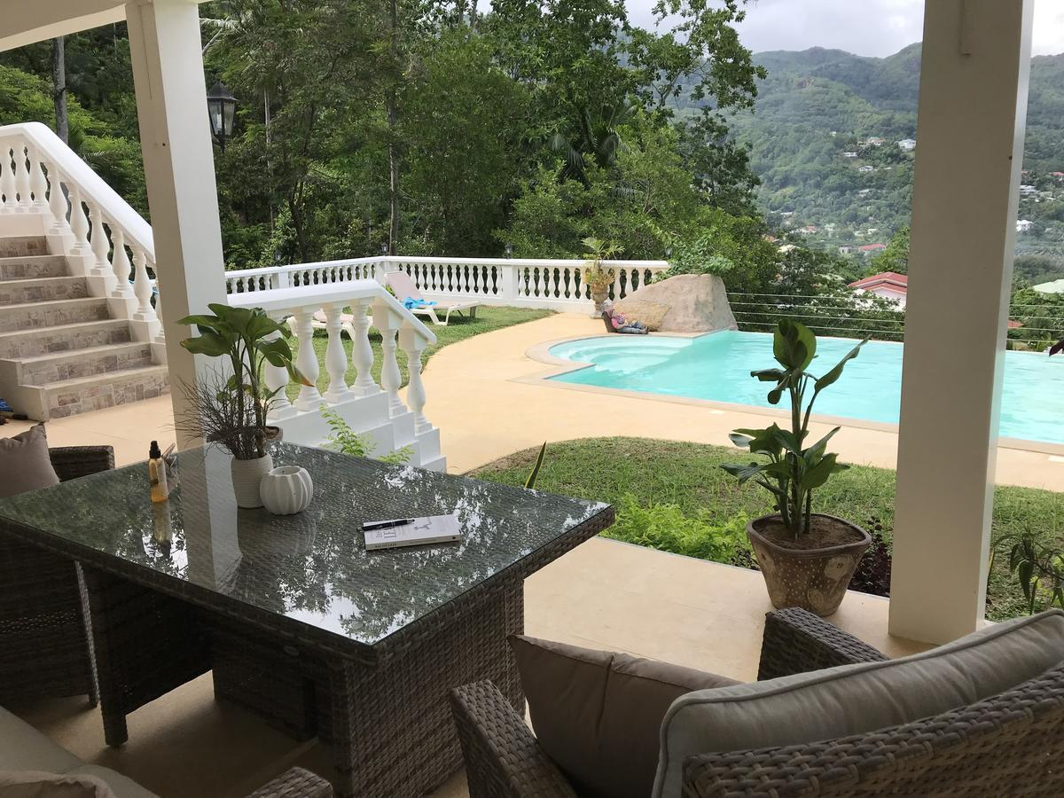 Villa Karibu Au Cap Buitenkant foto
