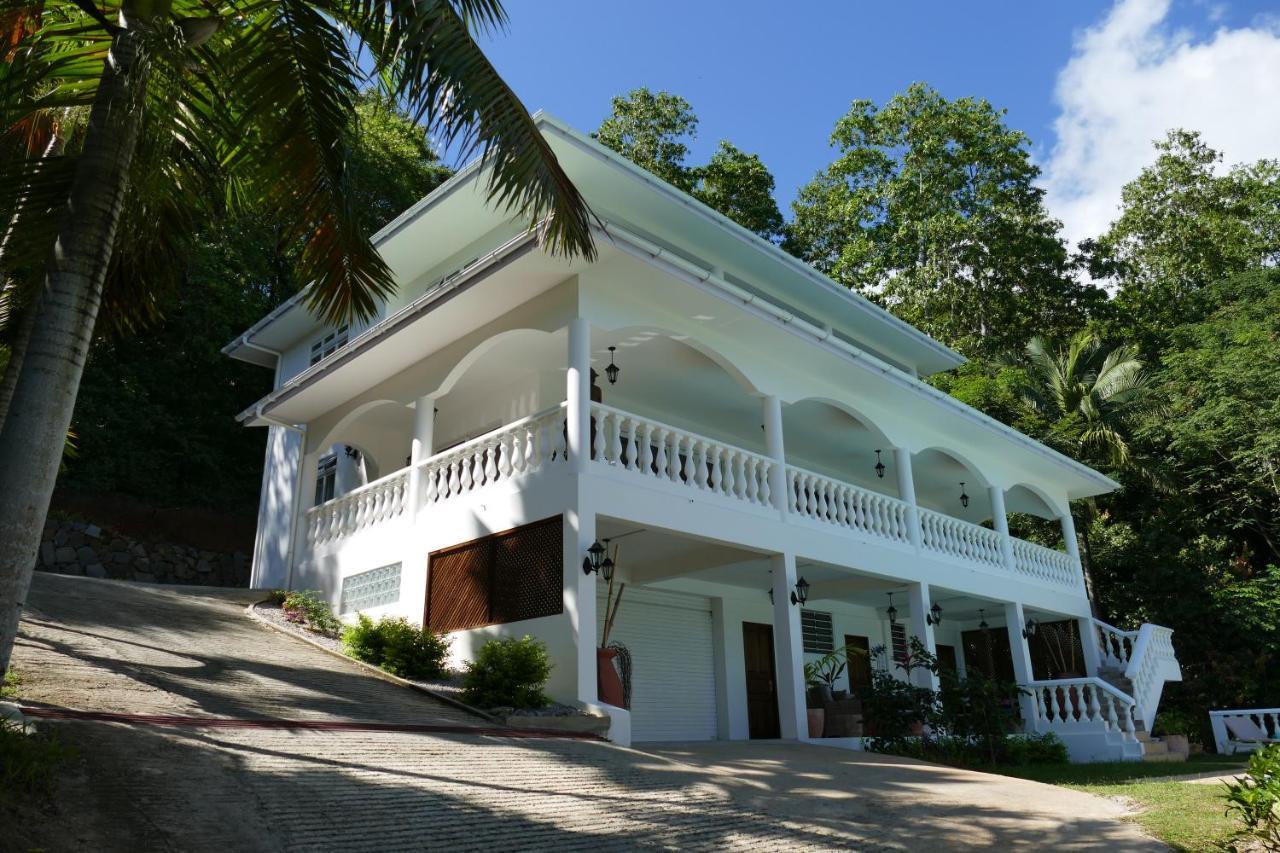 Villa Karibu Au Cap Buitenkant foto