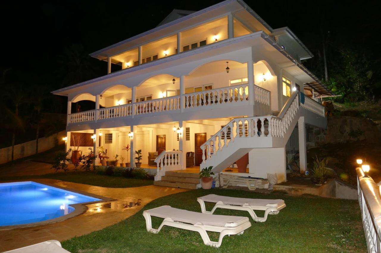 Villa Karibu Au Cap Buitenkant foto